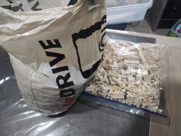 Lego vrac lot 4kg divers blanc - photo numéro 3