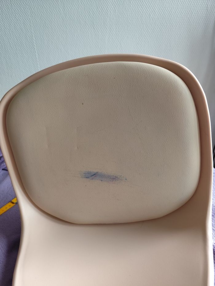 Chaise enfant scandinave bois et cuir synthétique rose pale beige chambre - photo numéro 9