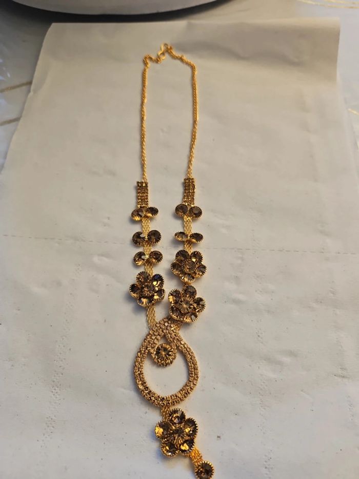 Collier fete