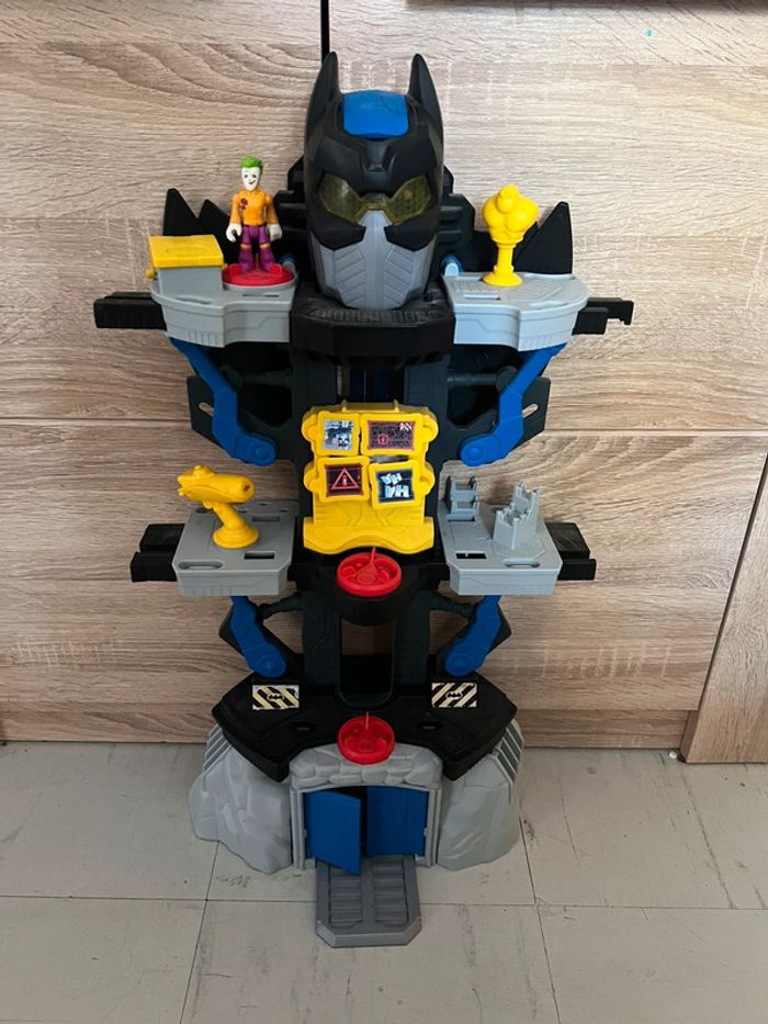 Imaginext DC super friends batcave transformable - photo numéro 6