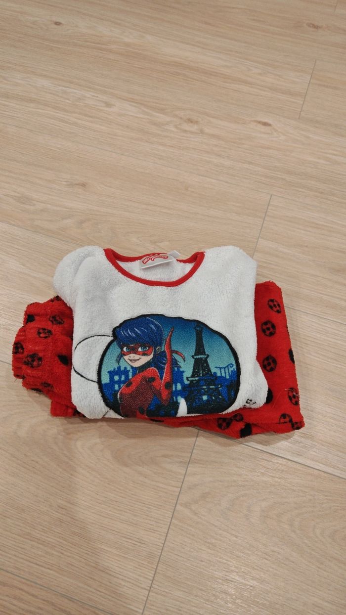 Pyjama miraculous 6ans - photo numéro 2