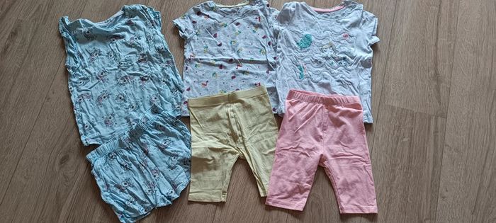 Lot de pyjamas