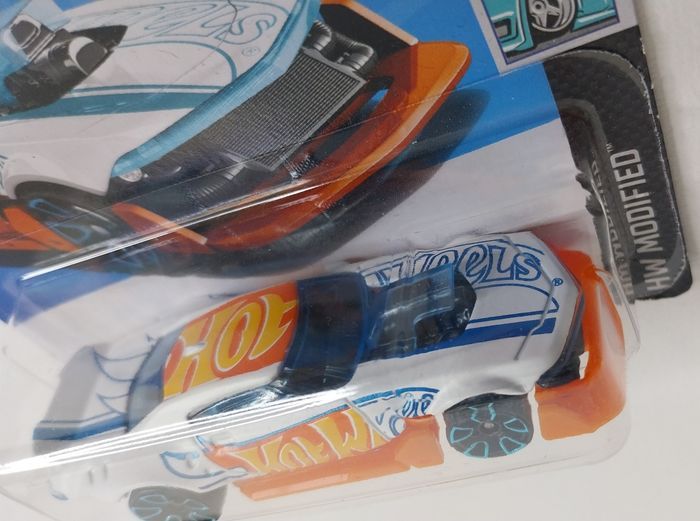 Hot Wheels Mod Speeder Let's Race Série Netflix 2024 - photo numéro 5