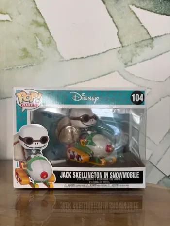 Funko pop figurine Disney Jack Skellington in snowmobile
