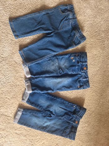 Lot pantalons + une robe