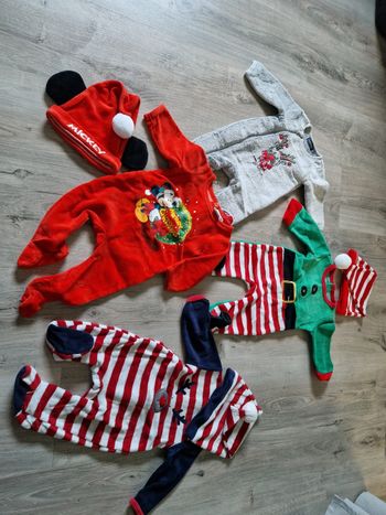 Lot de pyjamas