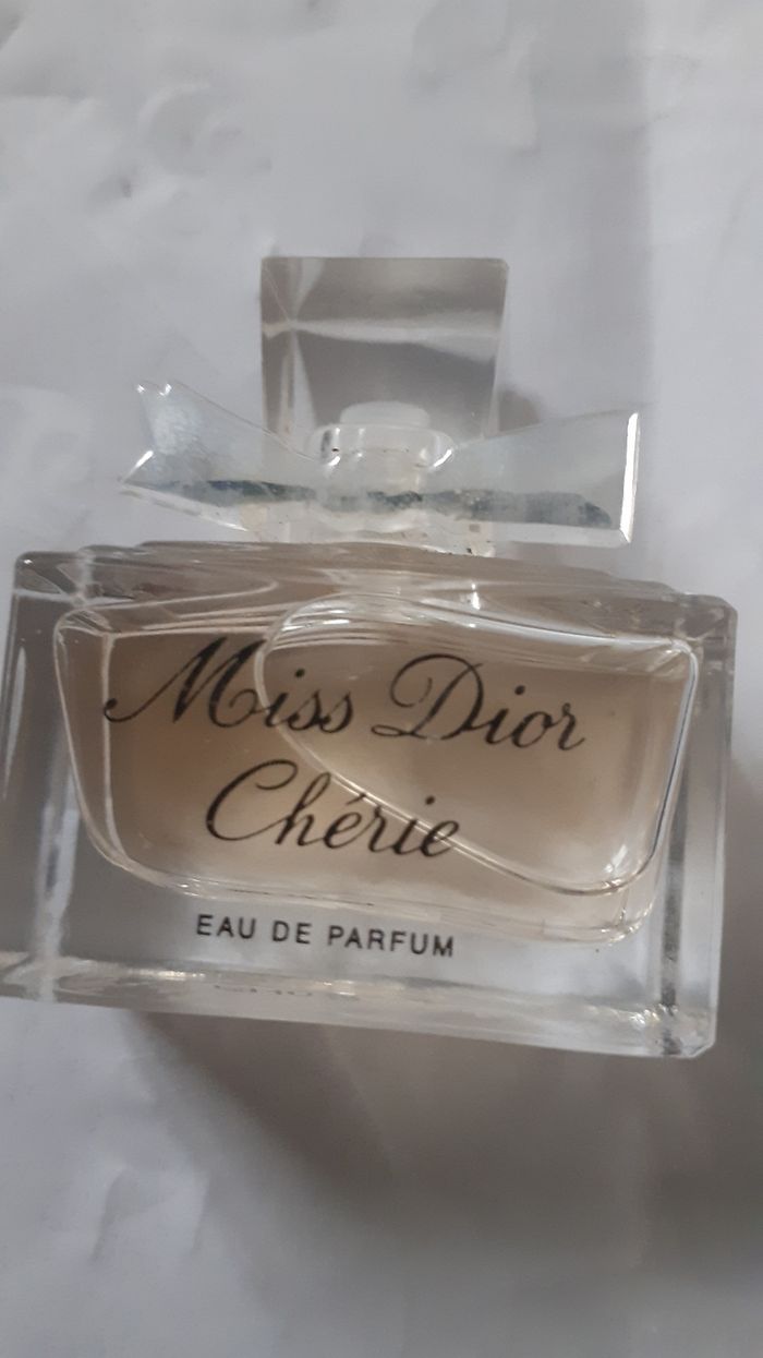 Eau de parfum  miss dior cherie   5ml