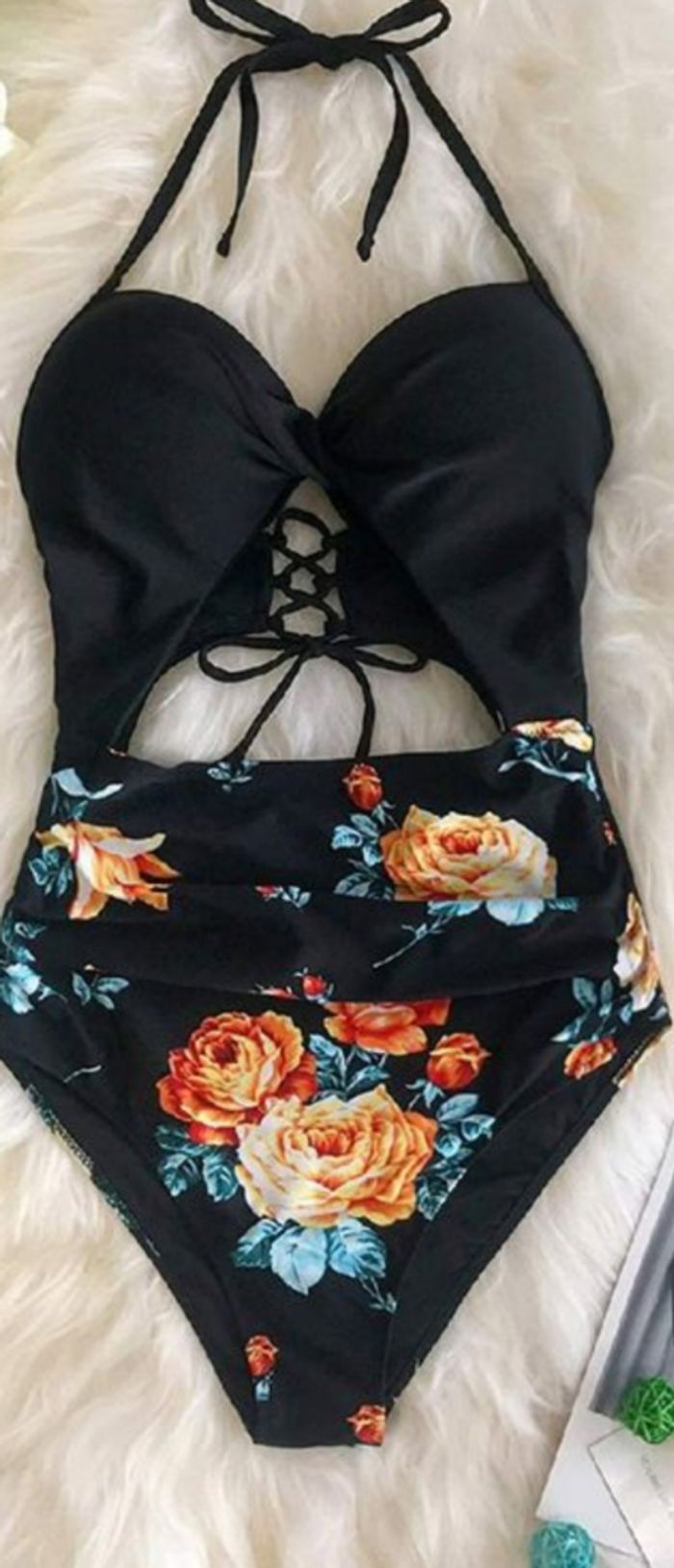 Très joli maillot de bain NEUF - photo numéro 3