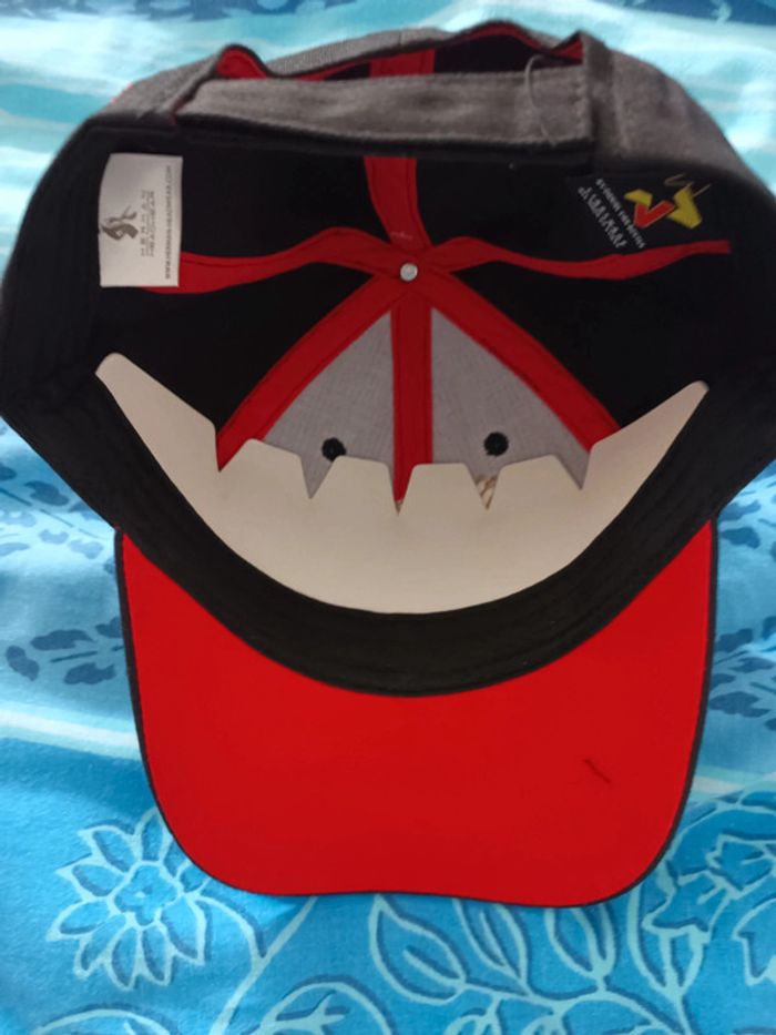 Casquette neuve - photo numéro 2