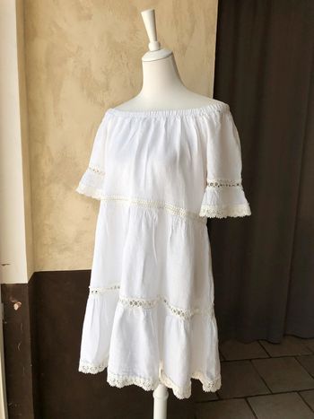 Robe en lin blanc