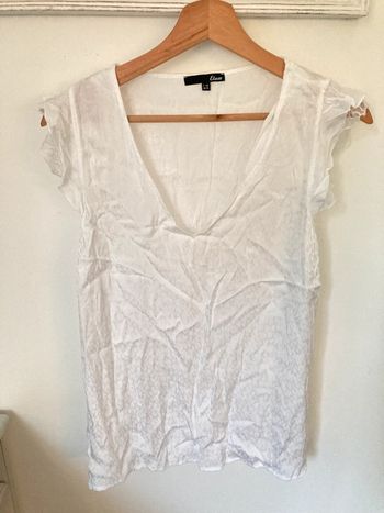Petit haut très chic imitation soie Etam taille 40