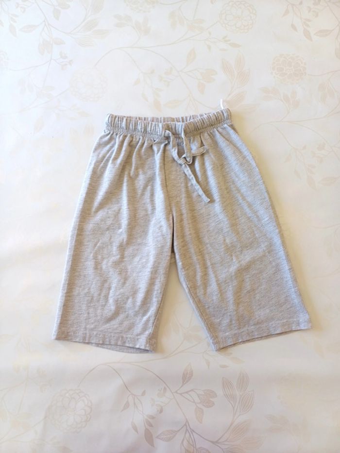 Short H&M 110/116