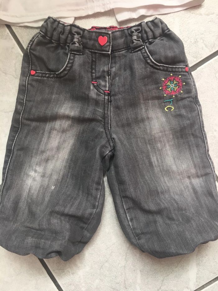 Vend pantalon 9mois