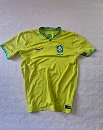 Maillot / tee-shirt garçon  , football  , Brasil  , taille 14 ans