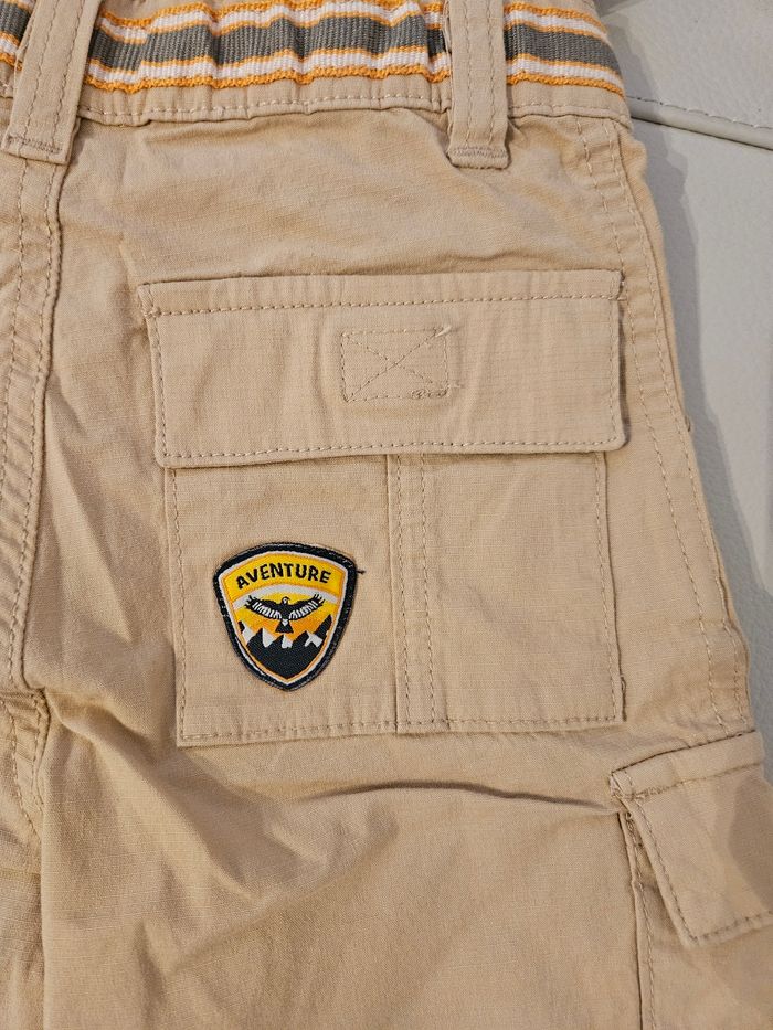 Short aventurier NEUF - photo numéro 4