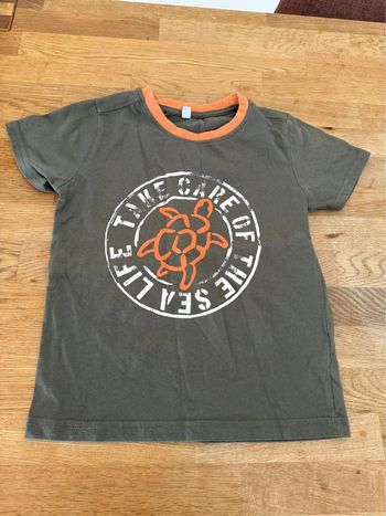 tee shirt