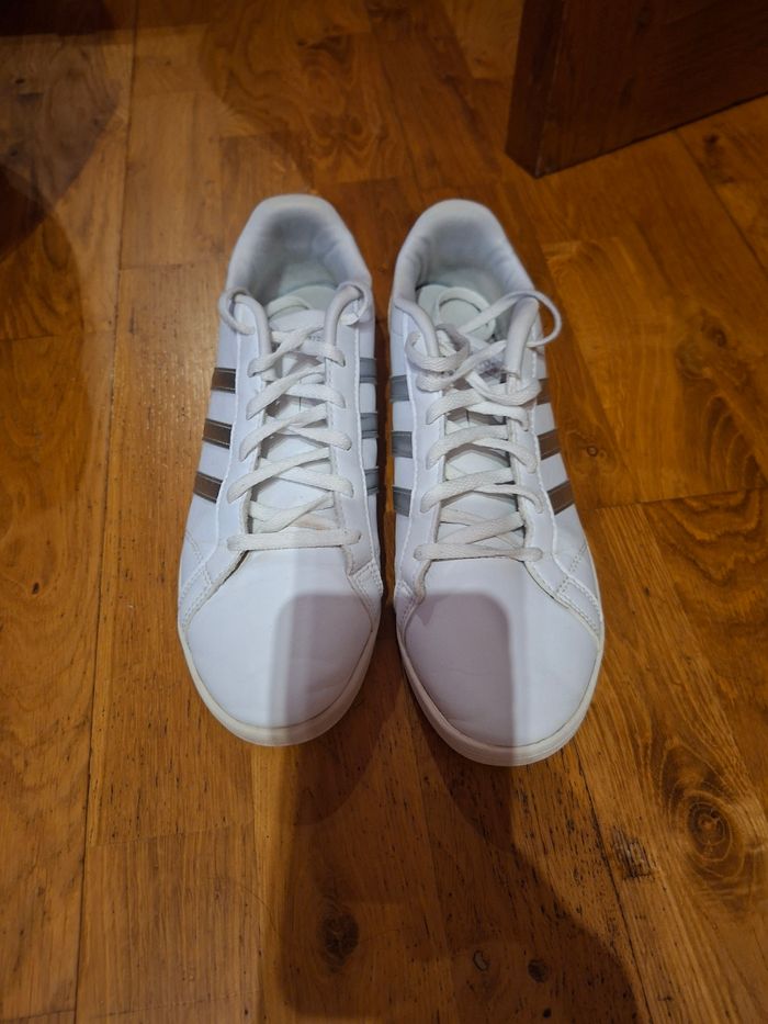 Basket adidas