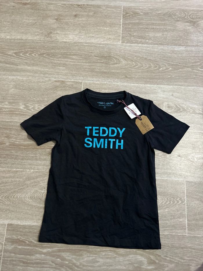 T-shirt Teddy Smith noir logo bleu ciel 7-8ans