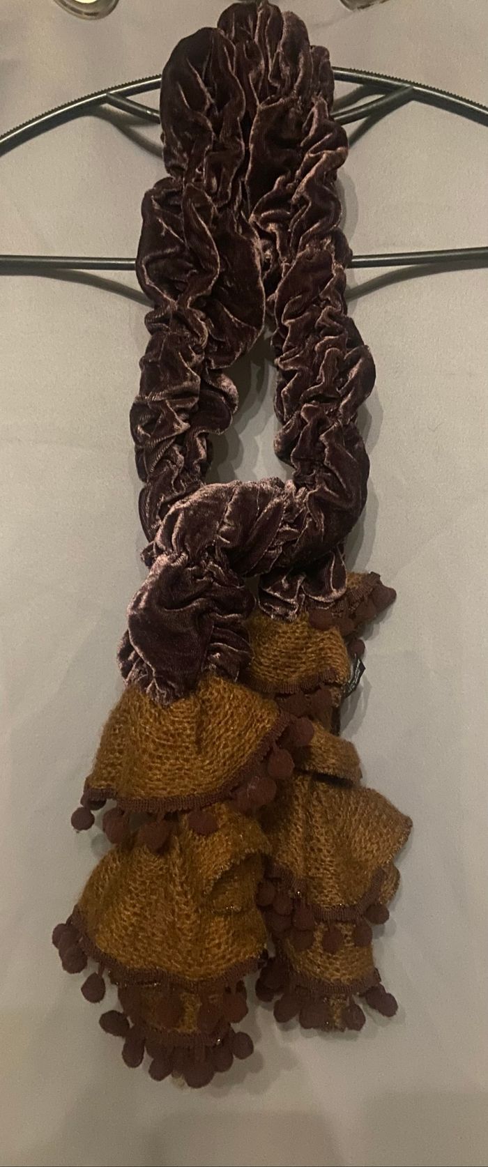 Écharpe velours et laine marron