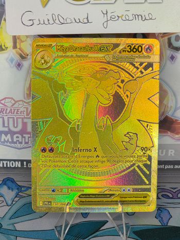 Dracaufeu Gold 130/094 ~ Flammes Fantasmagoriques