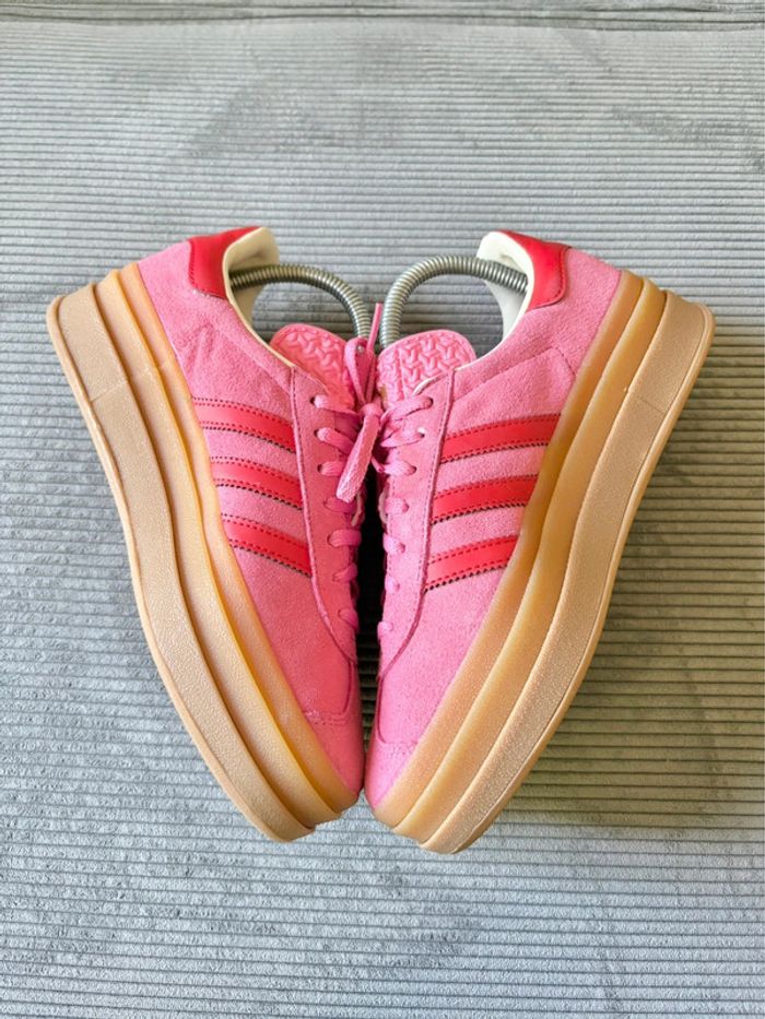 Chaussures adidas gazelle bold roses et rouges / taille 38 2/3 - photo numéro 2