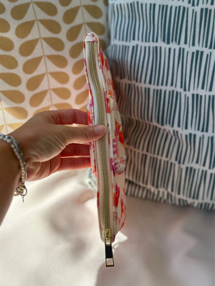 Pochette Maje imprimé floral – édition limitée - photo numéro 5