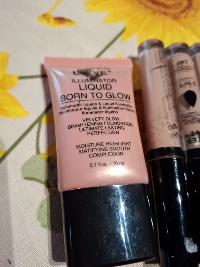 Jolie lot de maquillage femme neuf - photo numéro 2