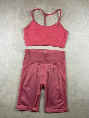 Ensemble Oceans Apart Maya Seamless Set - Sports Bra + Short Gym Outfit | fuchsia - M | Women #
