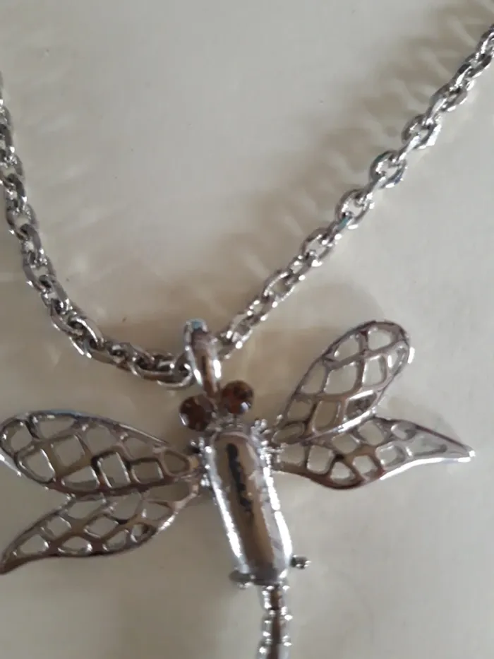 Collier ras de cou libellule argenté - photo numéro 3