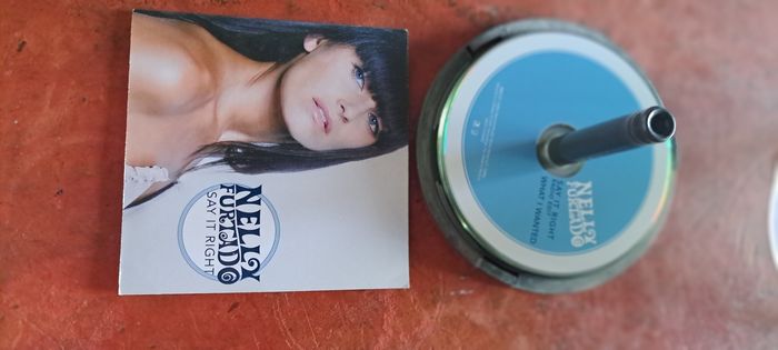 Cd nelly furtado say it right