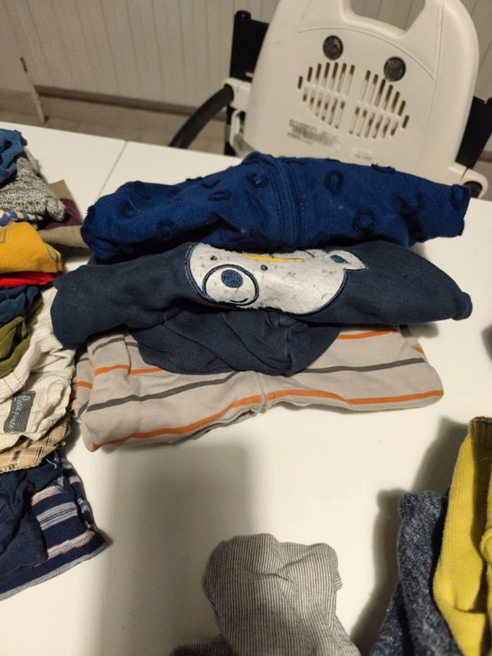 Gros lot vêtements garçon 18 mois - photo numéro 5