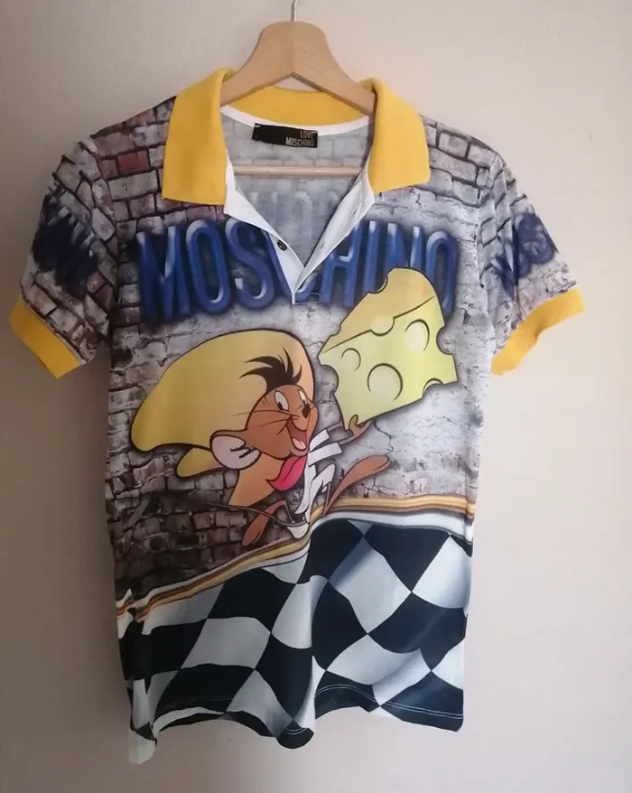 Polo Love Moschino taille 2 / M