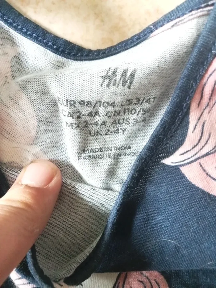 Robe licorne hm - photo numéro 3
