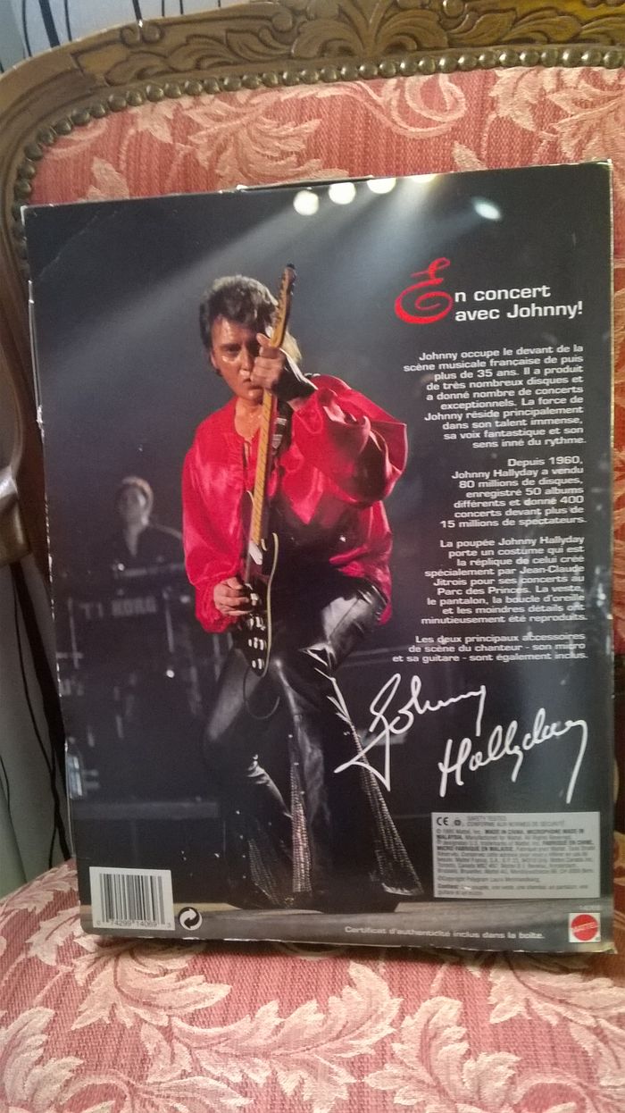 poupée johnny Hallyday en concert 1995 Mattel - photo numéro 2