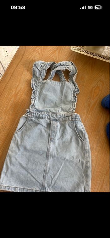 Robe en jean. 