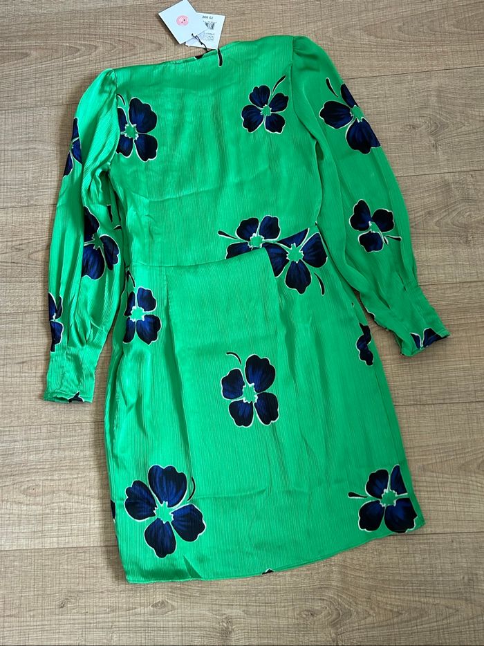 Robe verte neuve à manches longues Naf Naf taille 36 (valeur 80€) - photo numéro 8