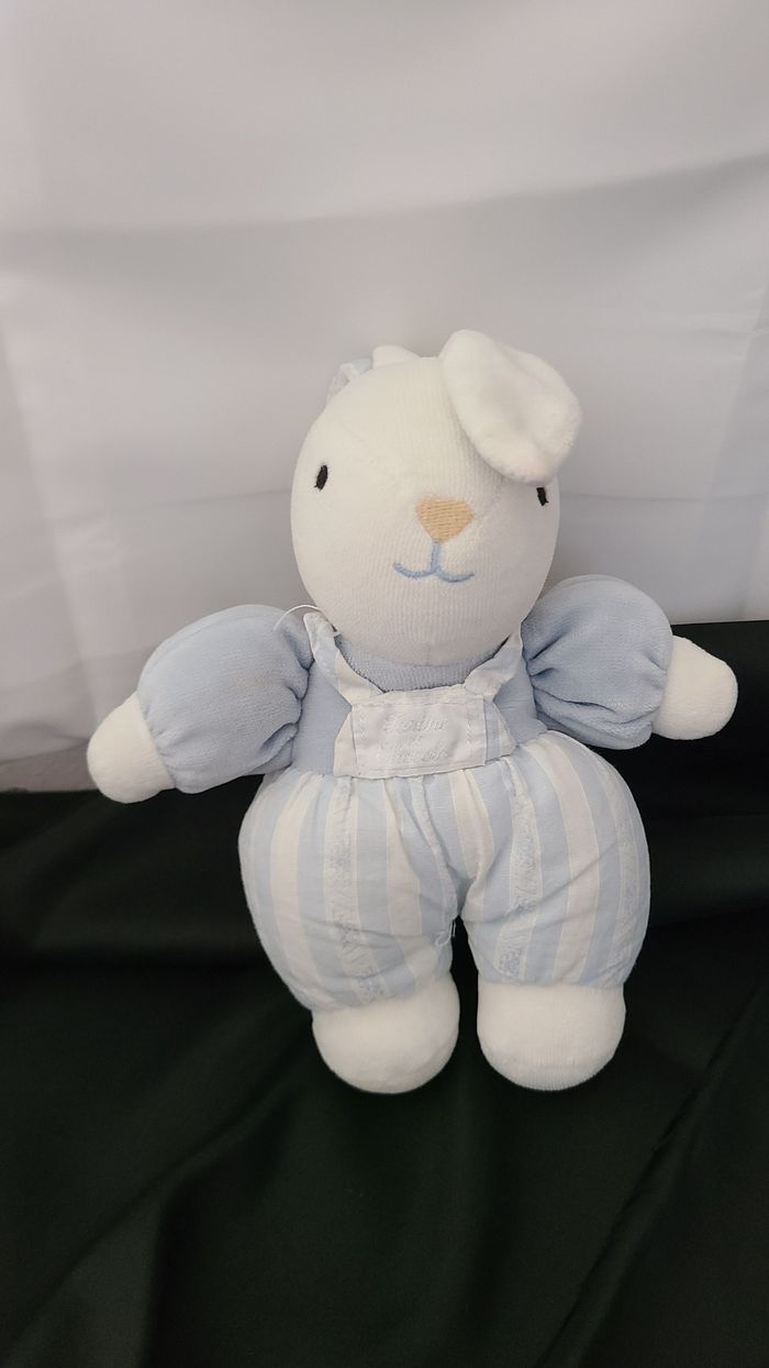 Doudou lapin souriant rayé bleu blanc Tartine et Chocolat