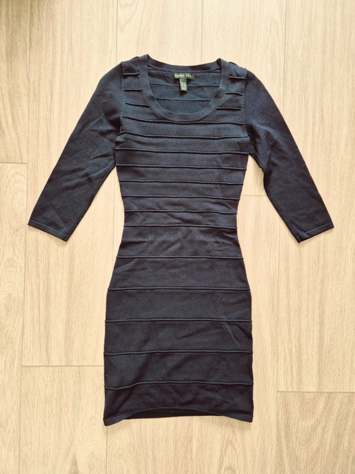 Robe moulante bleue marine mango 3/4