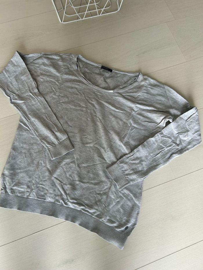 Lot de 2 pulls - taille S - photo numéro 2