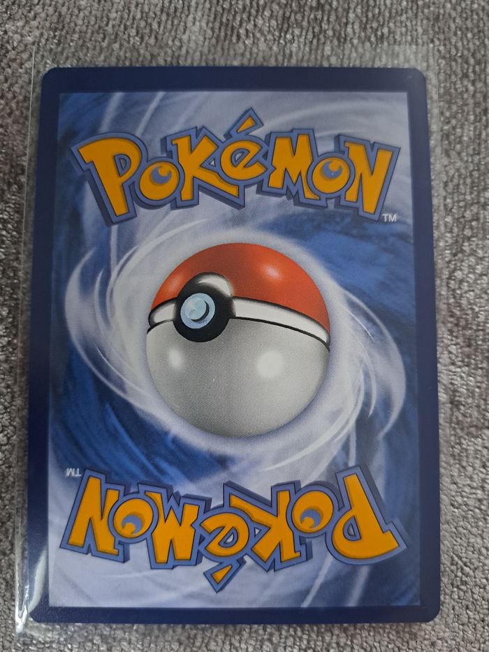 Carte Pokémon Zamazenta 201/182 – Série Rivalités et Destinées - photo numéro 2