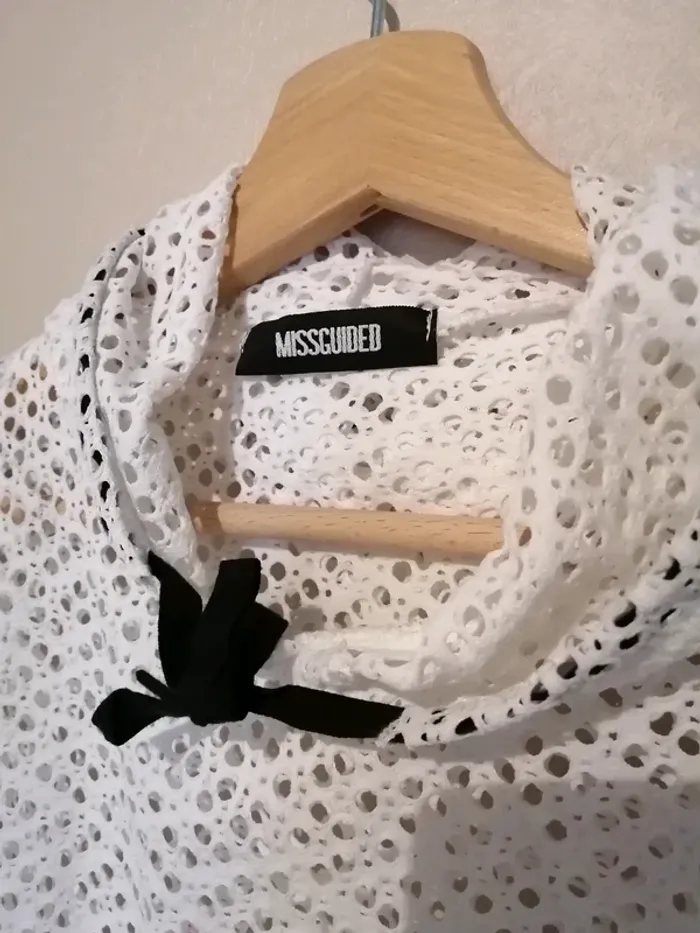 Sweat original à capuche ajouré Missguided blanc 36 - photo numéro 2