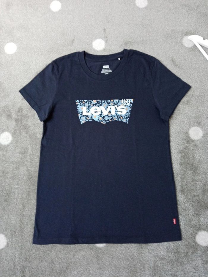 Levi's. T shirt manches courtes