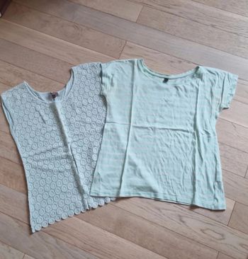 Lot 2 tee-shirts  taille S