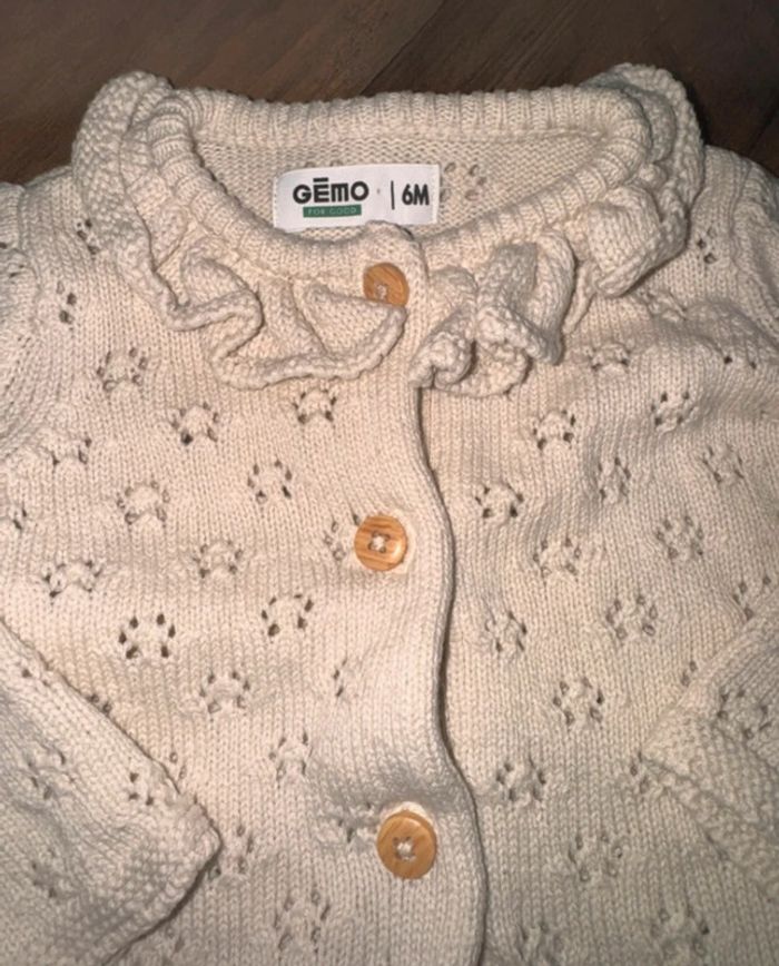 🌷Magnifique gilet en maille bébé fille taille 6 mois🌷 - photo numéro 2