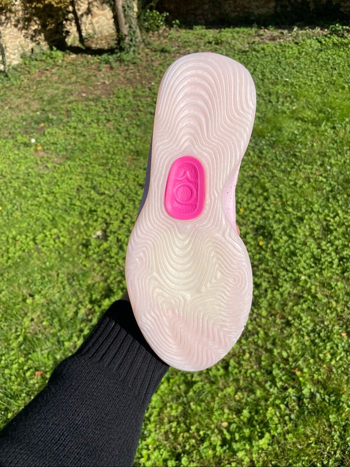 Nike KD18 Aunt Pearl - photo numéro 5