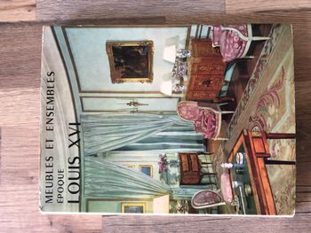 Livre Meubles et ensembles époque Louis XVI