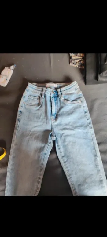 Jean's slim taille 34 shinny design