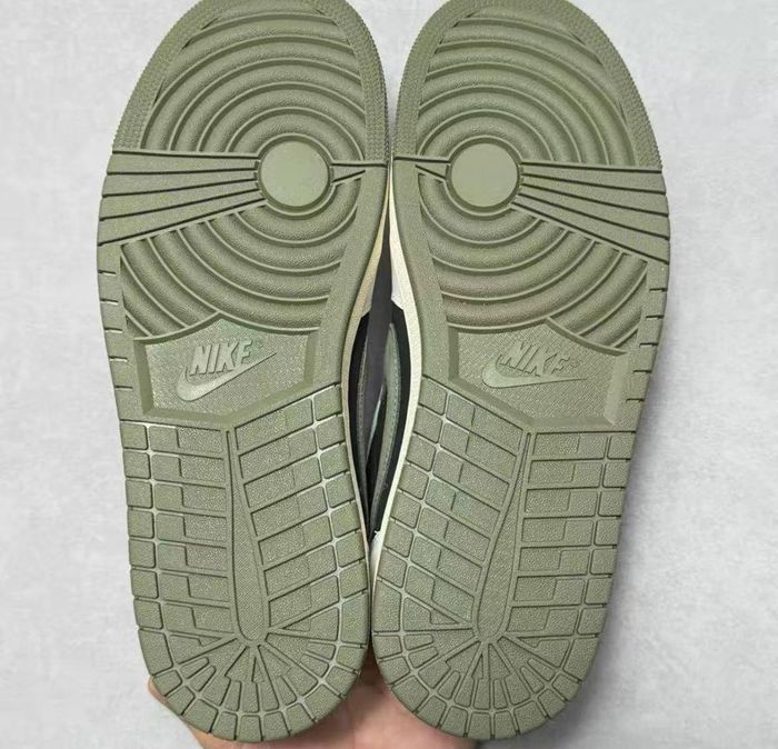 Travis Scott x Air Jordan 1 Low OG SP - photo numéro 6