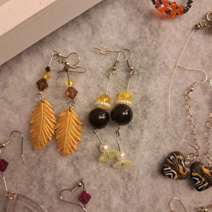 Lot de boucles d'oreilles pendante multicolore - photo numéro 10