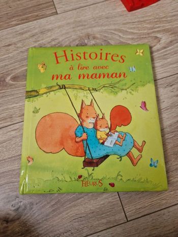 Livre "Histoires à lire avec ma maman"